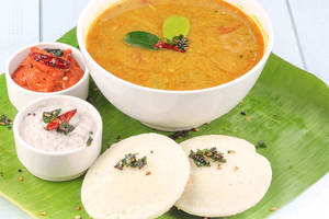 Sambar Idli (2pc)