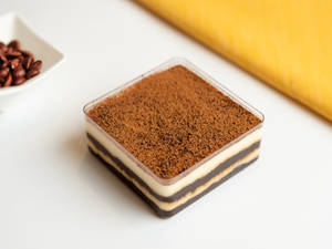 Tiramisu Pastry [110 Grams]