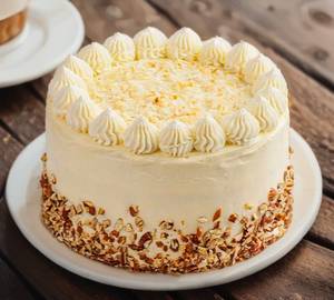 Vanilla fresh cream cake