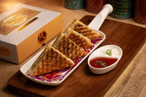 Aloo Paneer Toast