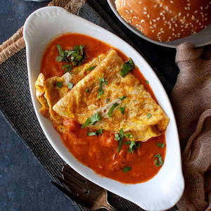 S.h. Special Chicken Curry (with Bone)