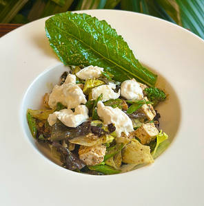 Burrata & Frizzled Greens ( Gf ,j )