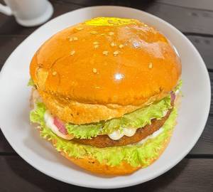 Tandoori Paneer Burger