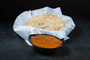 Hyderabadi Chicken Masala With 2 Kerala Parota