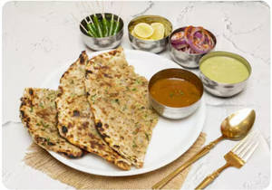 Keema Naan With Gravy (chicken) (kaka's Special)