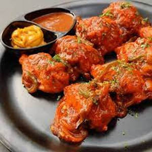 Chicken Schezwan Momo (6 Pcs)