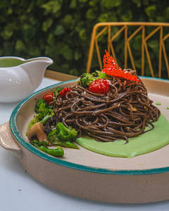 Soba Noodles Aglio Olio [Serves 2]