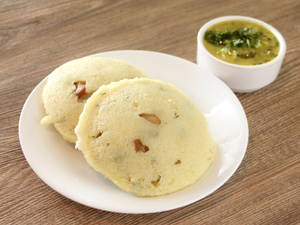 Rava Idli (2 Pcs)