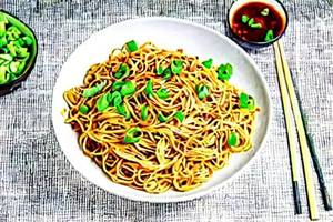 Egg Chilli Garlic Noodle