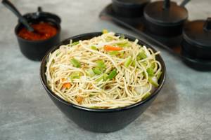 Veg Hakka Noodles