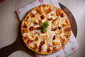 Creamy Spiced Paneer Pizza