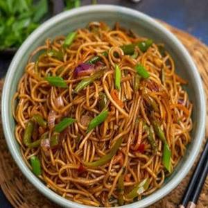 Chilli Garlic Noodles