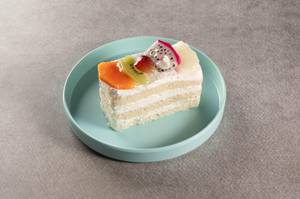 Fresh Fruit Custard Premium Pastry