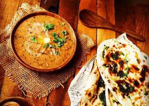 Dal Makhani + 2 Butter Naan