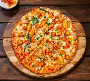 Tandoori Paneer Tikka Pizza
