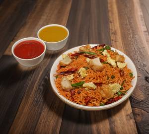 Chicken schezwan fried rice