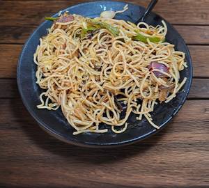 Hakka noodles
