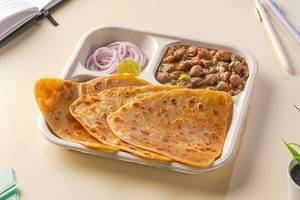 Pindi Chole & Paratha Lunchbox