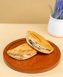 Mushroom cheese puff