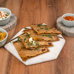 Classic Aloo Paratha