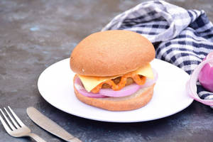 Paneer Cheese Bytes Burger