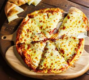 Margherita double cheese pizza