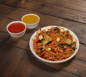 Mix veg schezwan noodles