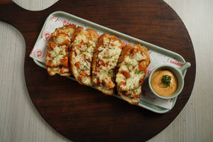 Tandoori Chicken Cheese  Garlic Bread