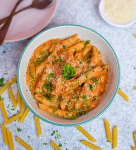 Mixed Sauce Pasta [Serves 2]