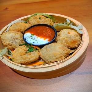 Veg Kurkure Momos