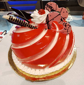 Strawberry Cake [Half Kg]