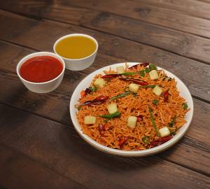 Paneer schezwan fried rice