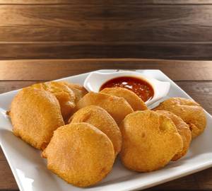 Aloo Pakora (10 Pcs.)