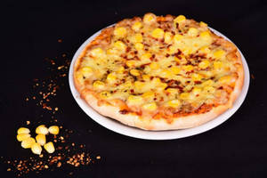 Cheesy Corn Pizza