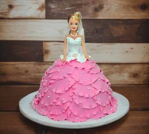 Doll cake
