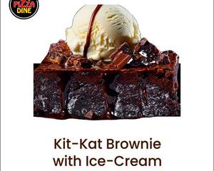 Kit Kat Brownie With Ice Cream
