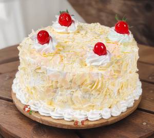 White farest cake