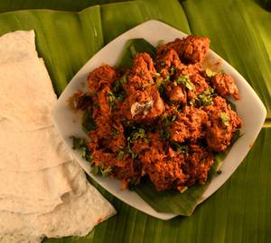 Neer Dosa & Chicken Sukka Combo