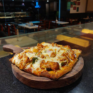 Chilli Paneer Pizza 7inch