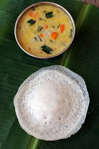 3 Appam With Vegitable Curry