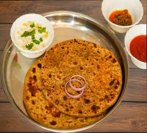 Aloo Pyaz Paratha