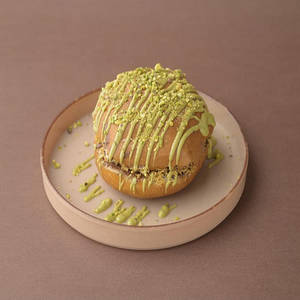 Pistachio Kunafa Bun