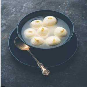 Rasgulla [ 4 Pieces ]