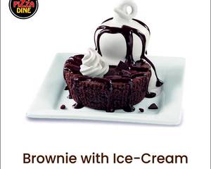 Brownie With Ice Cream