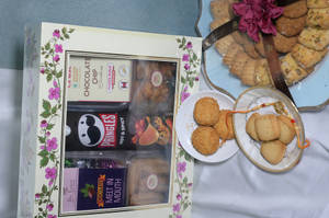 Rakhi Special Hamper 08