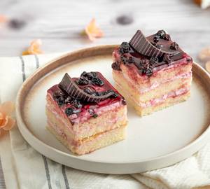 Blueberry Pastry