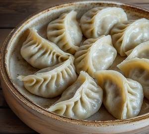 Pizza Raw Momos [30 pieces]
