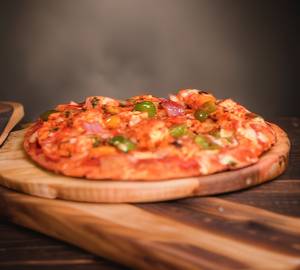 Cheese Makhani Paneer Pizza