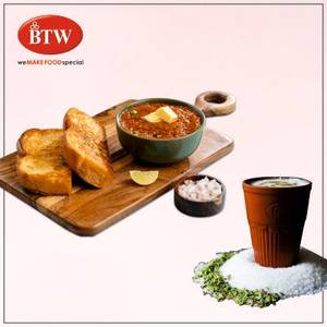 Combo Meal (Pav Bhaji + Lassi)