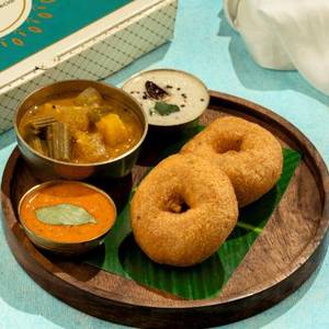 Sambhar Vada